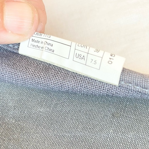 Lacoste Men's Marice Canvas Slip-ons - Picture 12 of 13